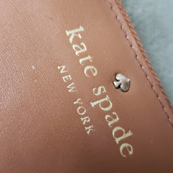 Kate Spade Continental Wallet - Picture 15 of 16